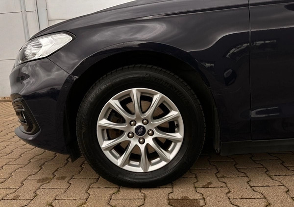 Ford Mondeo cena 62000 przebieg: 167500, rok produkcji 2019 z Lądek-Zdrój małe 211